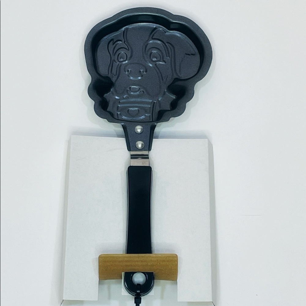 Frankford Elf On The Shelf PETS - st. Bernard Pancake Skillet/ Pan